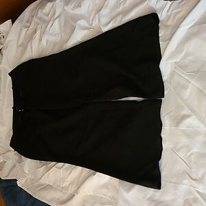Women's size 6 short, Worthington, Curvy Fit dress pants.